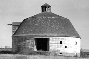 James Norwood Round Barn, Ashton South Dakota