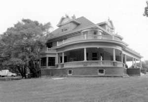 C.B. Kennedy Mansion, Canton South Dakota