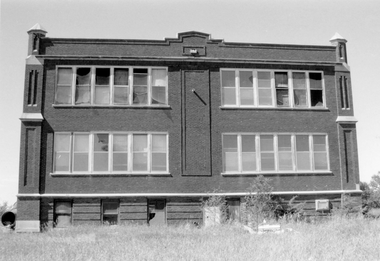 Herrick Public School, Herrick South Dakota South elevation, looking north (1999)