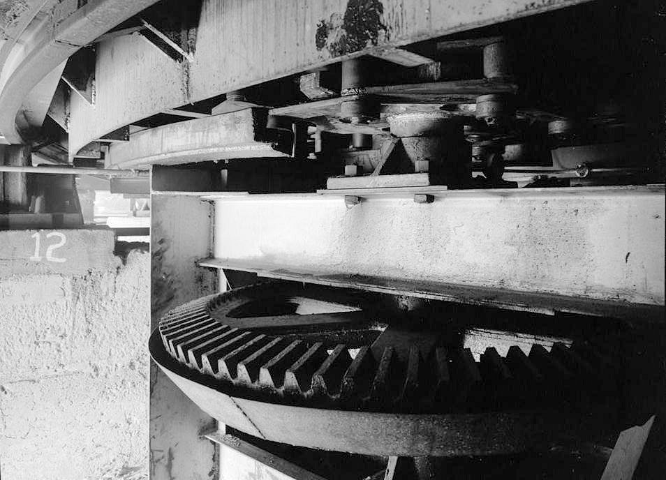 Bald Mountain Gold Mill, Lead South Dakota 1992 ROASTER ADDITION INTERIOR, VIEW OF HEARTH DRIVE GEAR FROM NORTHEAST.