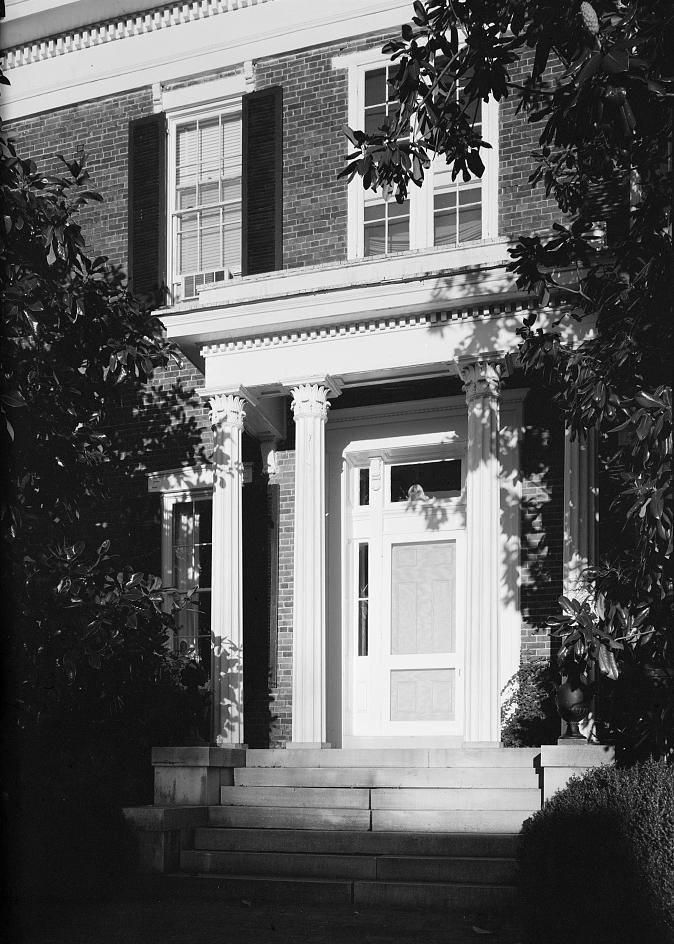 Rattle & Snap Mansion - Polk-Granbery House, Columbia Tennessee 1971 WEST PORCH