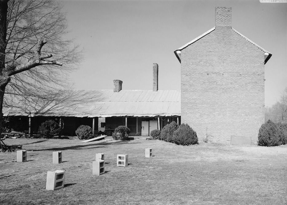 Northcut Plantation - Wheeler Place, McMinnville Tennessee 1983 SOUTH END OF MAIN STRUCTURE AND SOUTH SIDE OF WEST EXTENSION