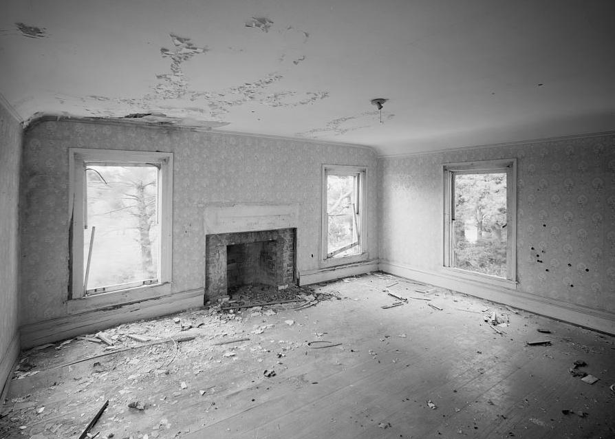 Hilderbrand-McTighe House, Memphis Tennessee 1998 NORTH BEDROOM ON THE SECOND FLOOR