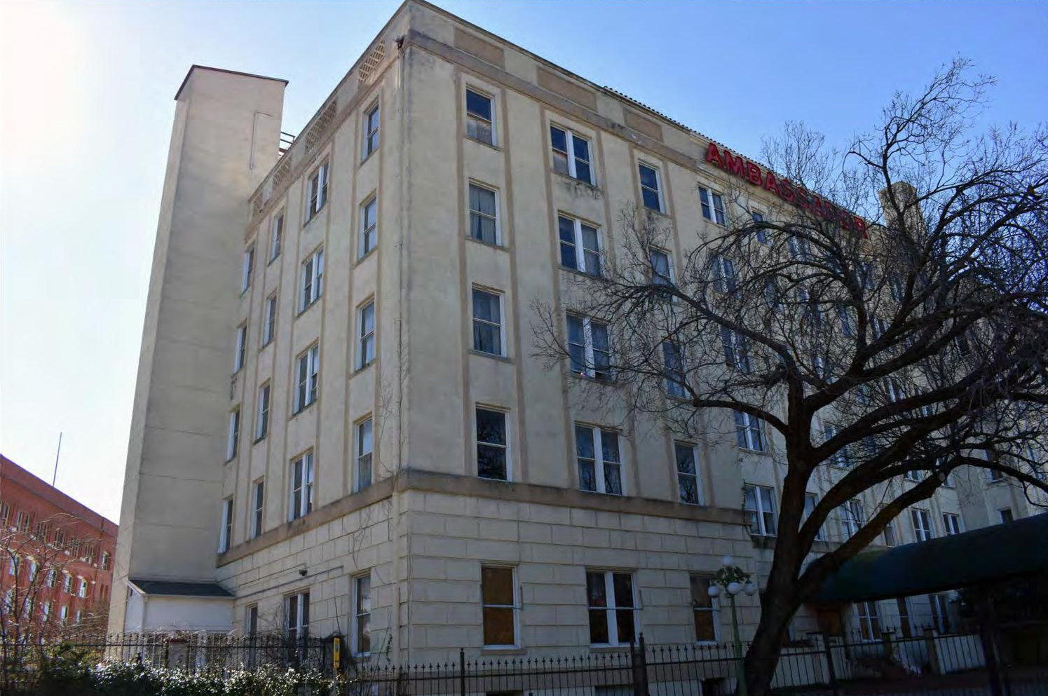 Ambassador Hotel, Dallas Texas Northwest elevation (2019)