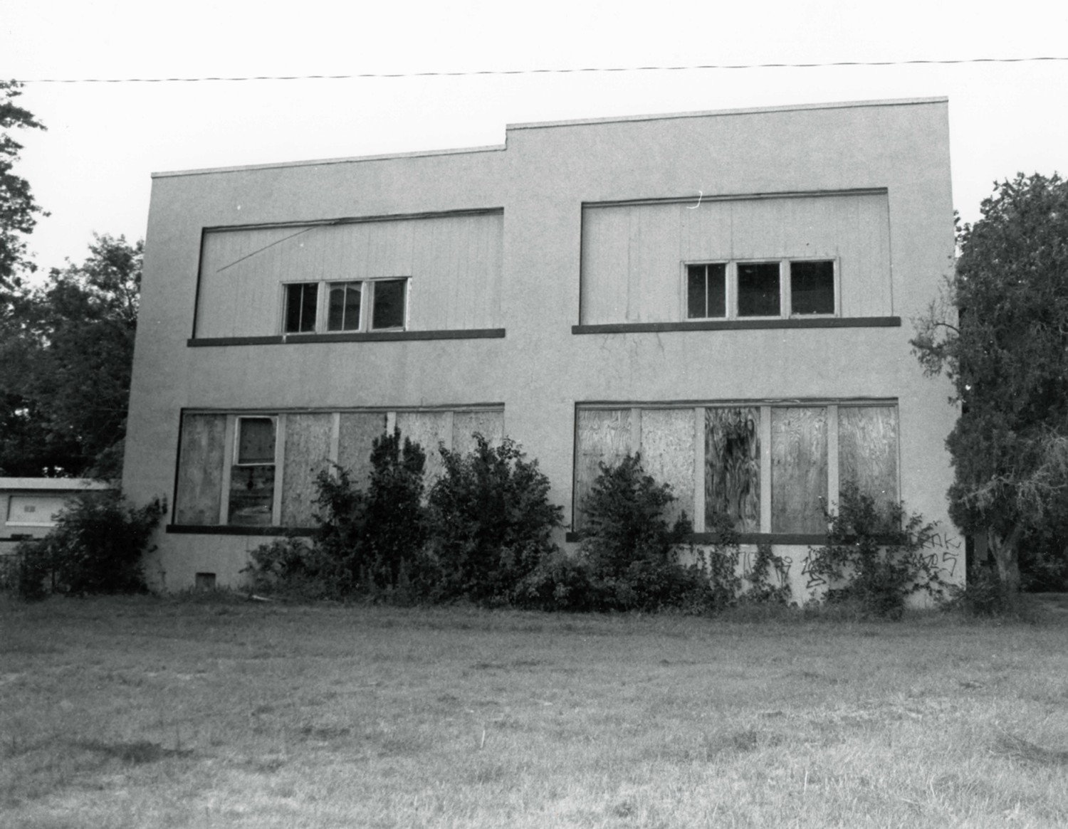 Lockhart Vocational High School - Carver High School, Lockhart Texas East-side facade camera facing west (1997)