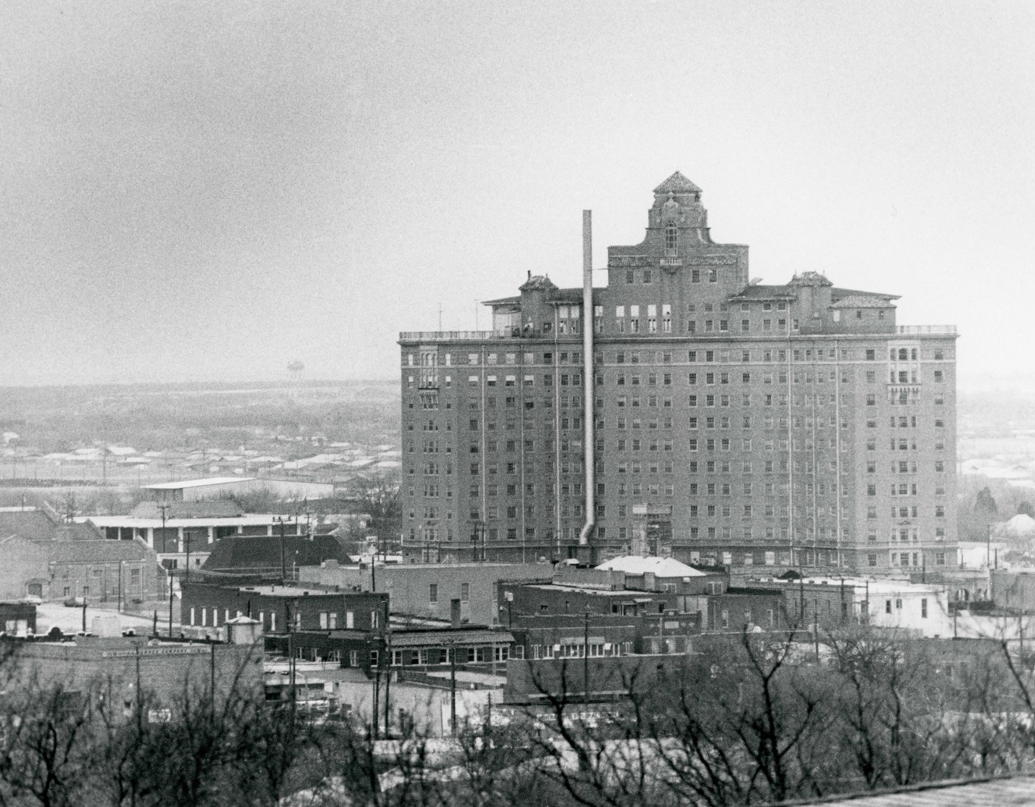 Baker Hotel, Mineral Wells Texas View across town center northwest elevation (1982)