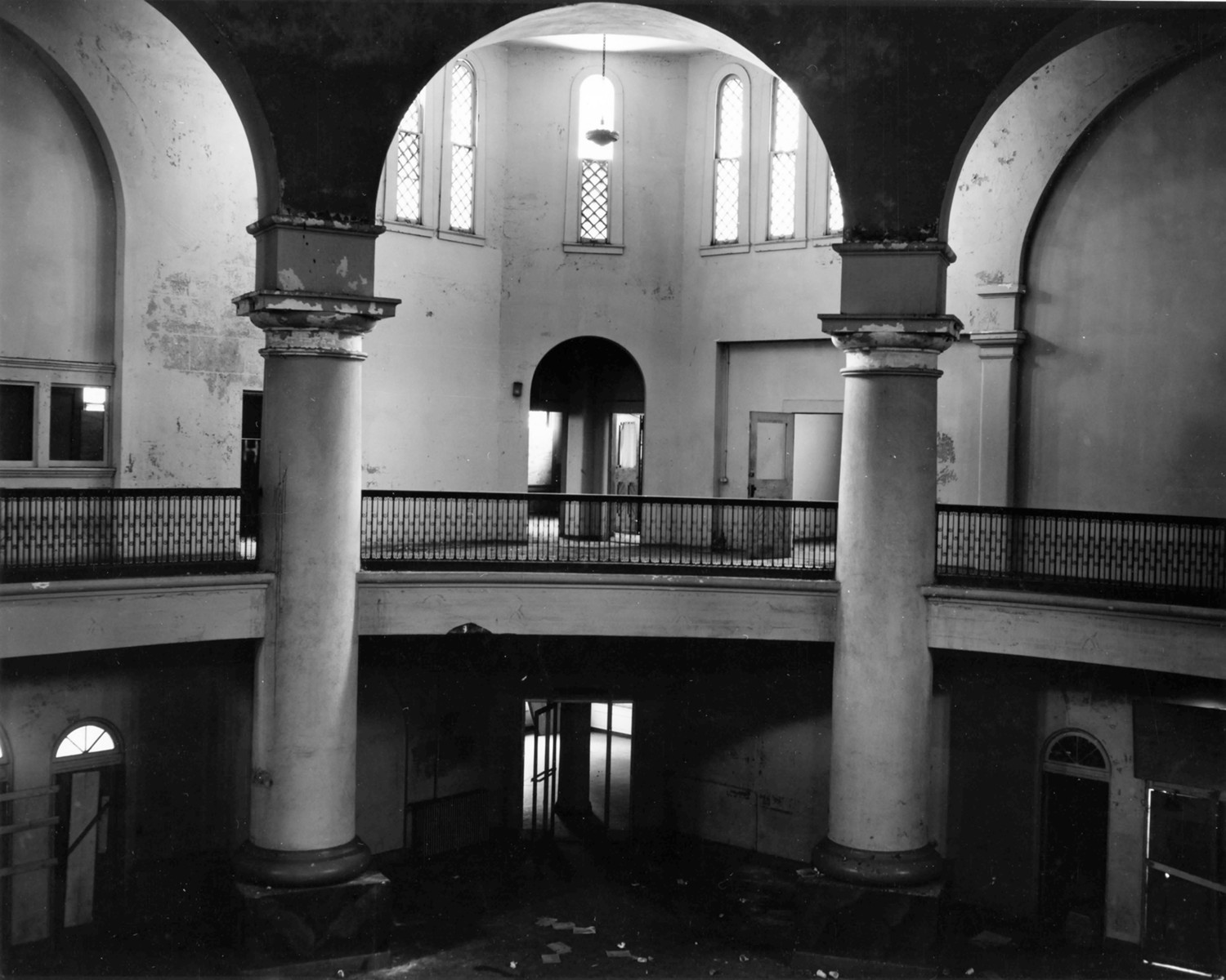 International & Great Northern Railroad Passenger Station, San Antonio Texas Interior of rotunda, Southwest corner (1975)