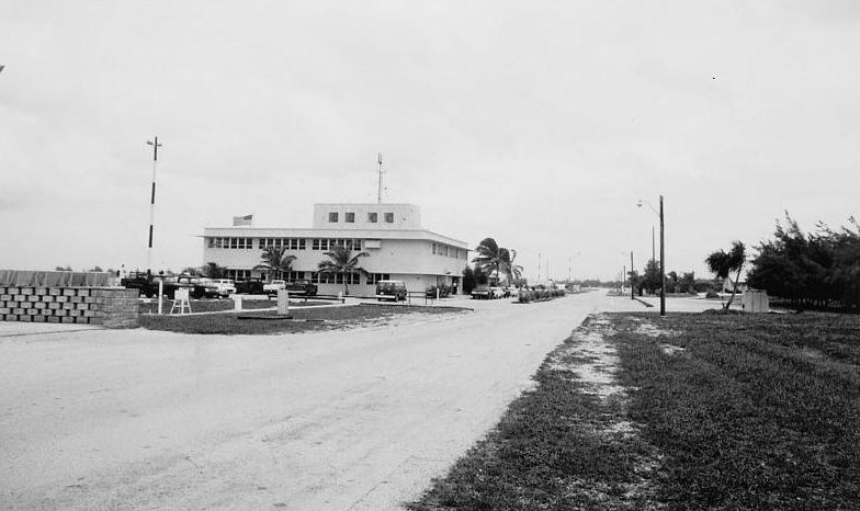 Wake Island Airfield, Terminal Building, Wake Island WAKE ISLAND AIRFIELD TERMINAL, LOOKING NORTHWEST AT SOUTHEAST FACADE (DATE UNKNOWN)