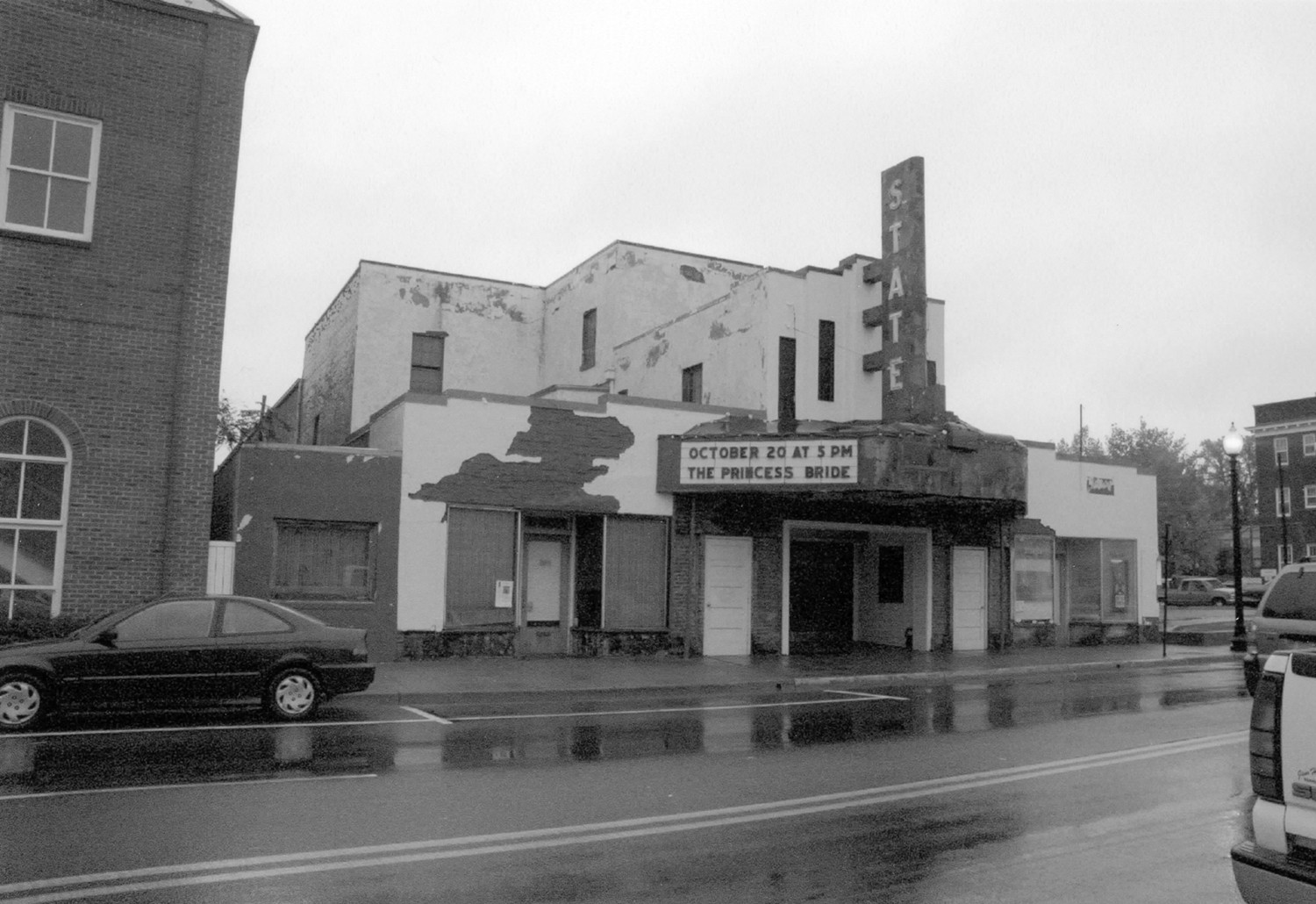 Pitts Theatre - State Theater, Culpeper Virginia Northwest (2007)