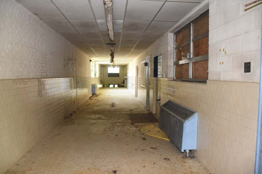 John Groom Elementary School, South Hill Virginia 1960 addition, north-south corridor (2017)