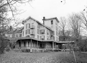 Hyde Manor - Hyde's Hotel, Sudbury Vermont