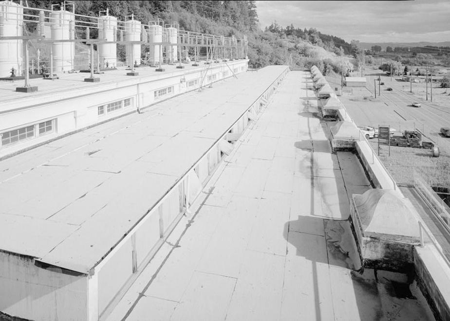 Puget Sound Power & Light Company, White River Hydroelectric Project, Dieringer Washington Monitors and roof of powerhouse looking south (1989)