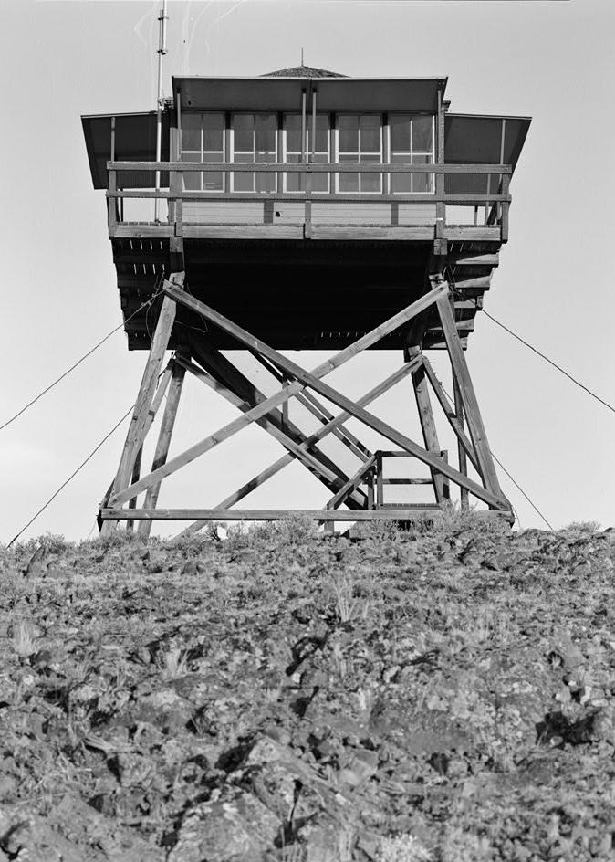Badger Mountain Lookout Fire Watchtower, East Wenatchee Washington 1994 View of west side.