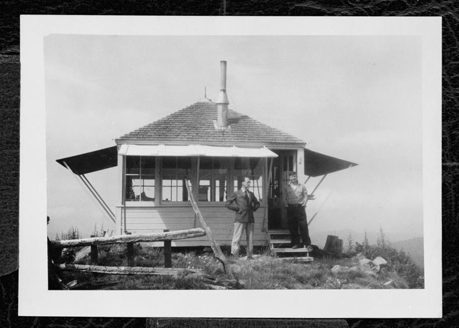 Suntop Lookout Fire Watchtower, Greenwater Washington 1940 SOUTH FRONT