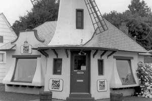 Cambern Dutch Shop Windmill, Spokane Washington