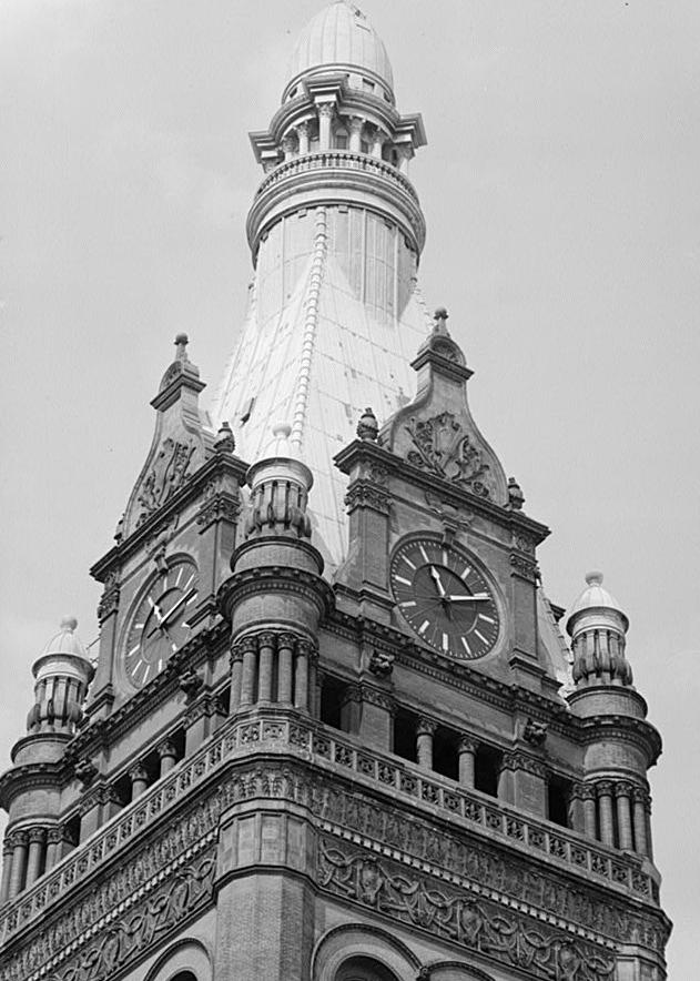City Hall, Milwaukee Wisconsin Tower from southeast (1978)