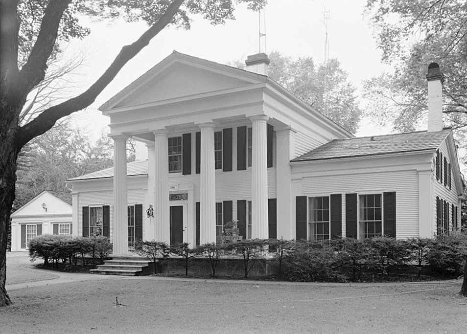 William F. Kuehneman House, Racine Wisconsin Front (west) elevation