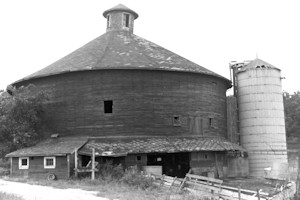 Gempeler Round Barn, Spring Valley Wisconsin