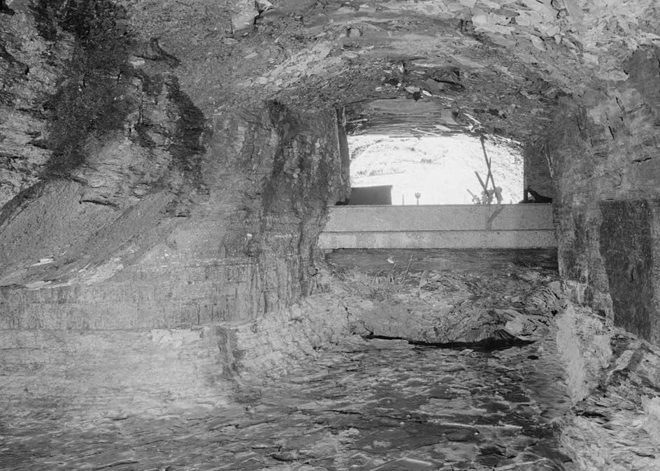 Kaymoor Coal Mine, South side of New River, Fayetteville West Virginia INTERIOR VIEW OF ENTRANCE LOOKING OUT SHOWING SEWELL SEAM (1986)