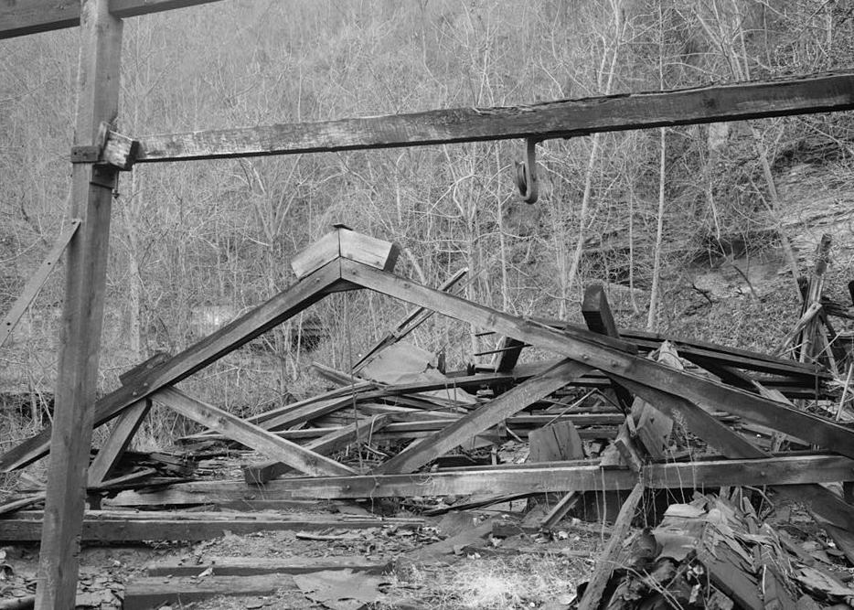 Kaymoor Coal Mine, South side of New River, Fayetteville West Virginia REMAINS OF ROOF TRUSSES OF HEAD HOUSE (1986)